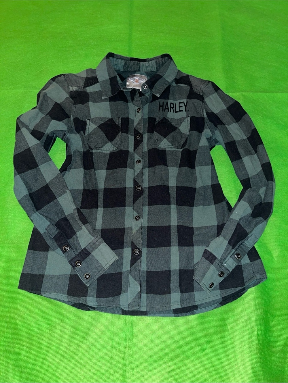 Women’s Harley Davidson fannel small